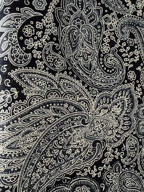 PAISLEY ZLATOTISK na černé